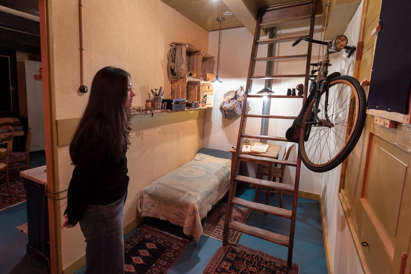 Plan Your Visit to Anne Frank House – Tickets, Hours & Guide Plan Your Visit to Anne Frank House – Tickets, Hours & Guide